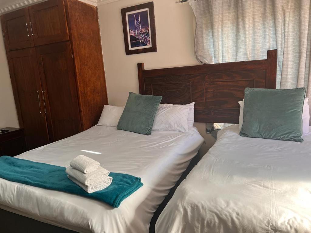 Travetel Or Tambo Airport Otel Kempton Park Dış mekan fotoğraf